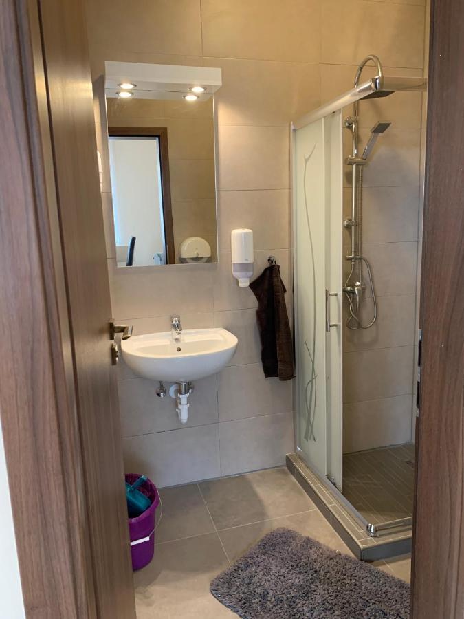 Balaton Apartmanház Siófok Exteriér fotografie