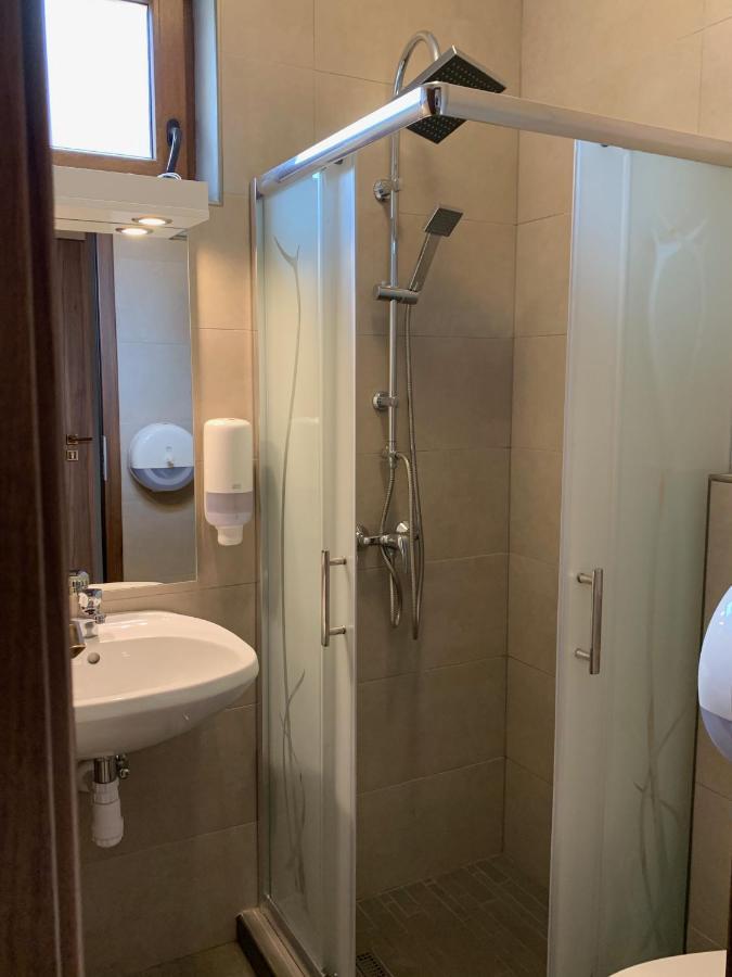 Balaton Apartmanház Siófok Exteriér fotografie