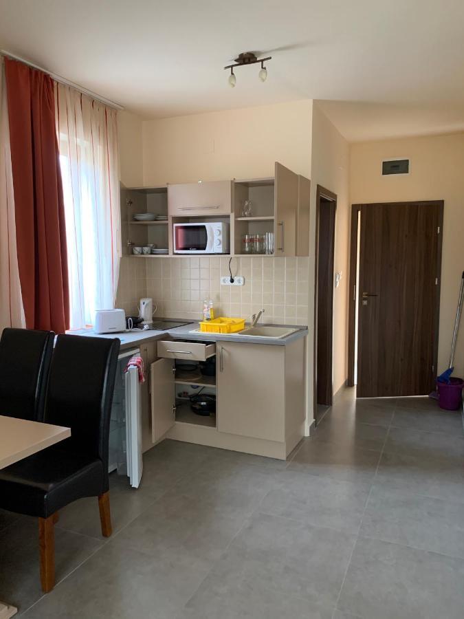 Balaton Apartmanház Siófok Exteriér fotografie
